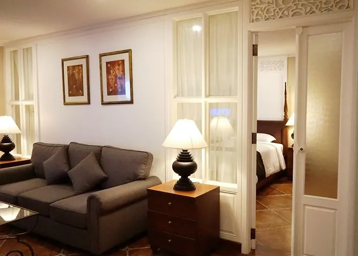 Viangbua Mansion